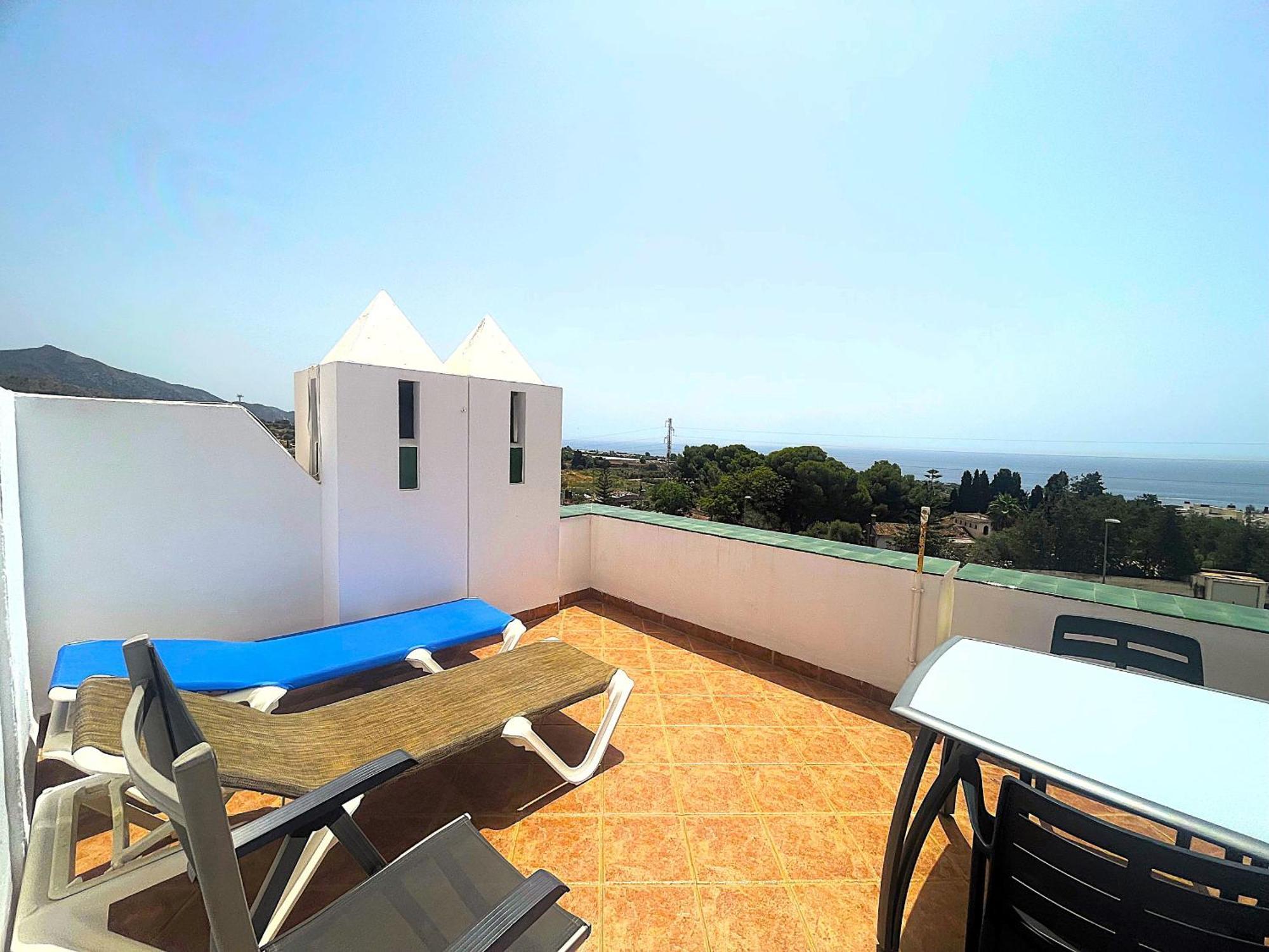 Urb. Alhambra II 15 Villa Nerja Exteriör bild